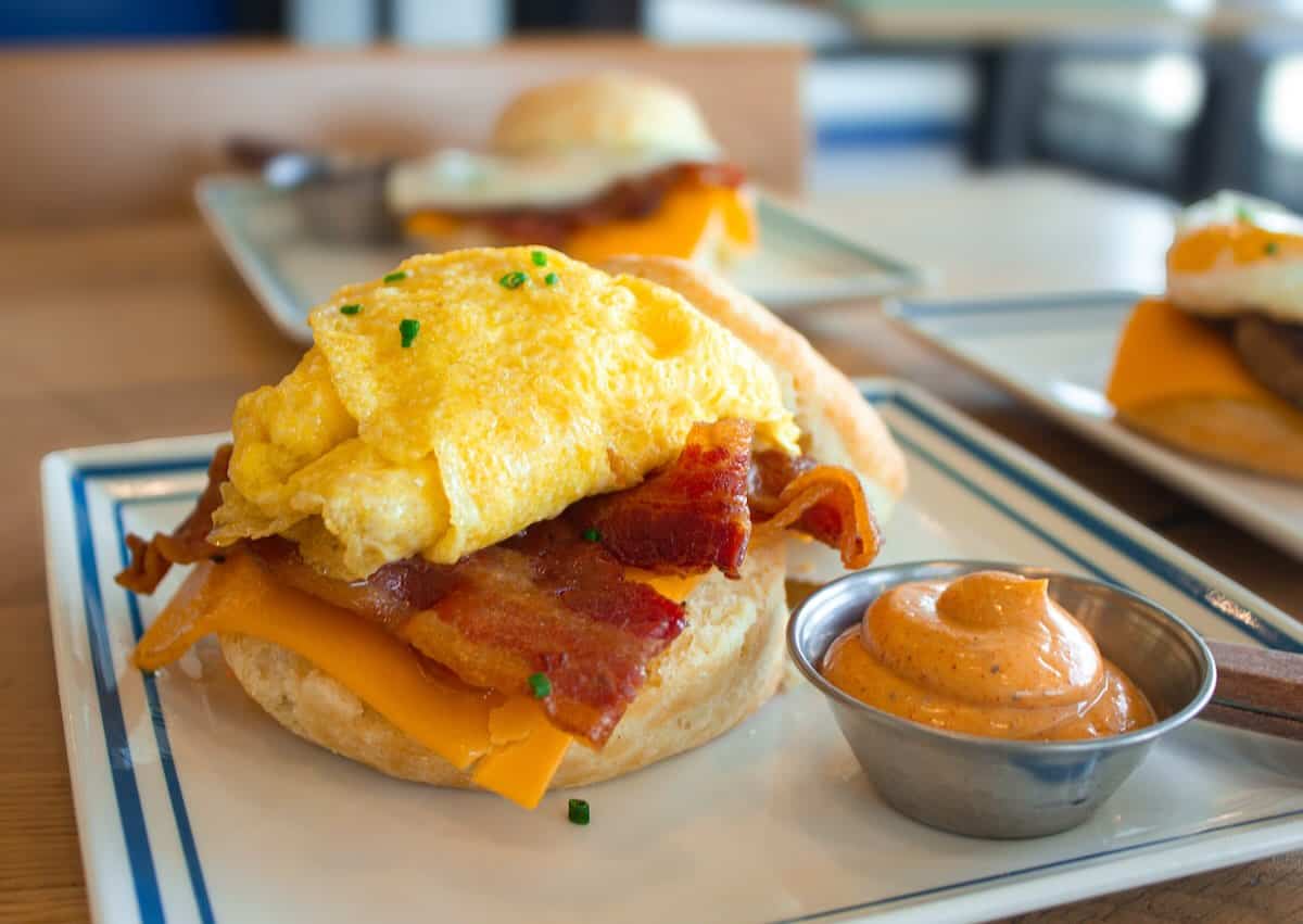 Biscuit Belly offering free food and drink to veterans on Veterans Day ...